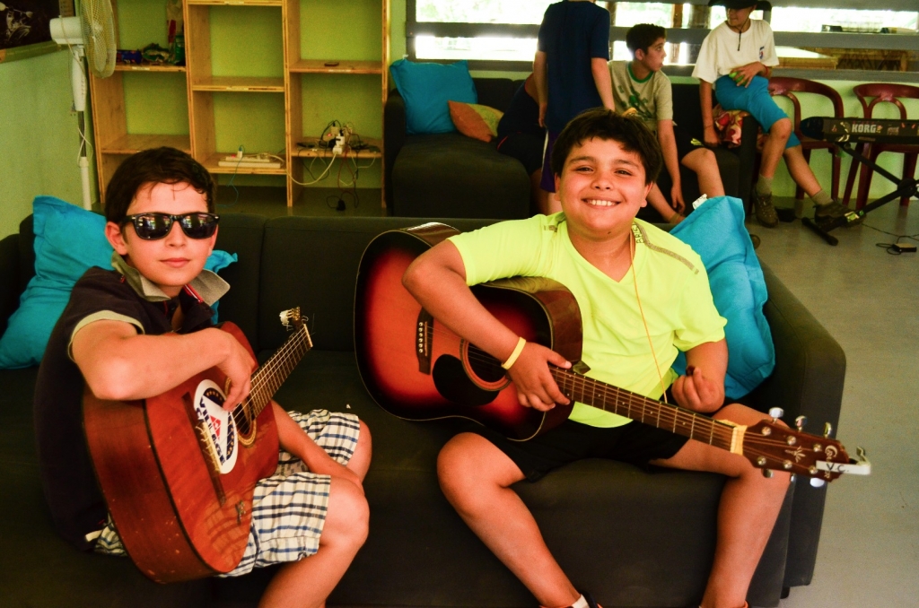 Village Camps International Summer Camp Ardèche, France 2019-07-26 https://www.villagecamps.com/journals_admin/images/1164-5902-Apres 2.jpg Village Camps International Summer Camp Ardèche, France 2019-07-26 https://www.villagecamps.com/journals_admin/images/1164-5902-Apres 2.jpg